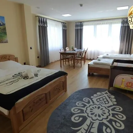 Dworek Za Goscincem *