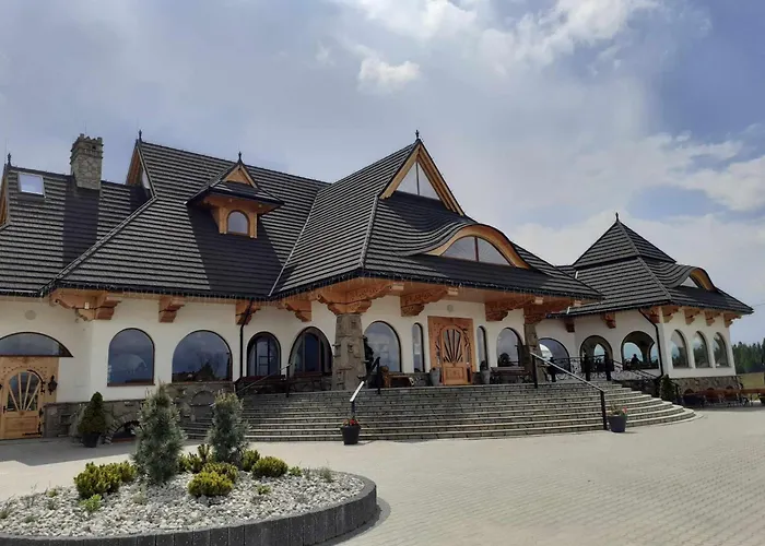 Dworek Za Goscincem *