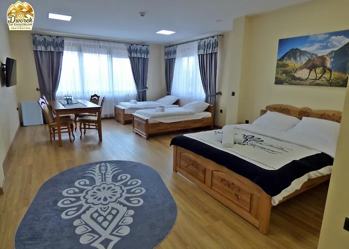 Dworek Za Goscincem Appartement