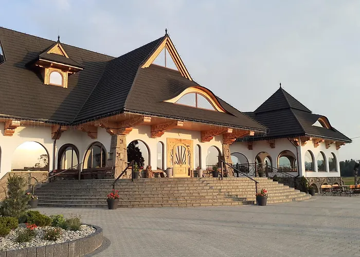 Dworek Za Goscincem Appartement *